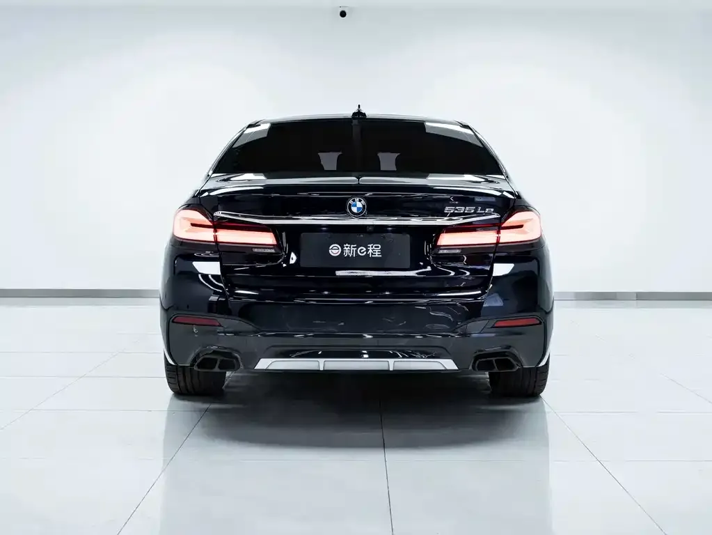 BMW 5 Series New Energy — фото 8