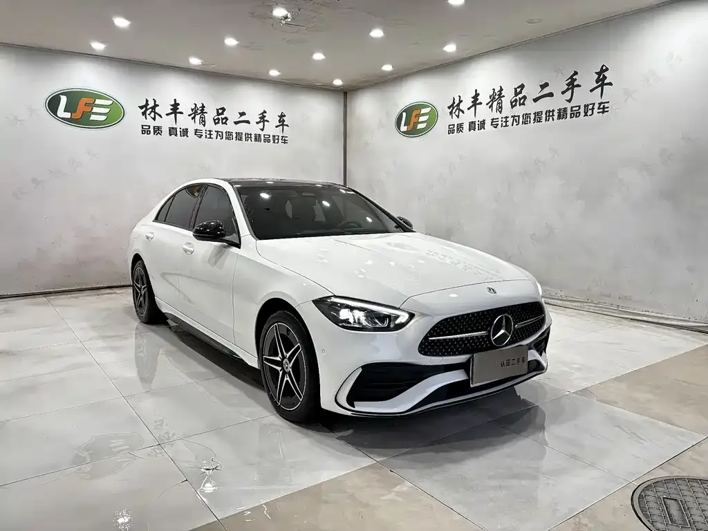 Mercedes-Benz C-Class — фото 10