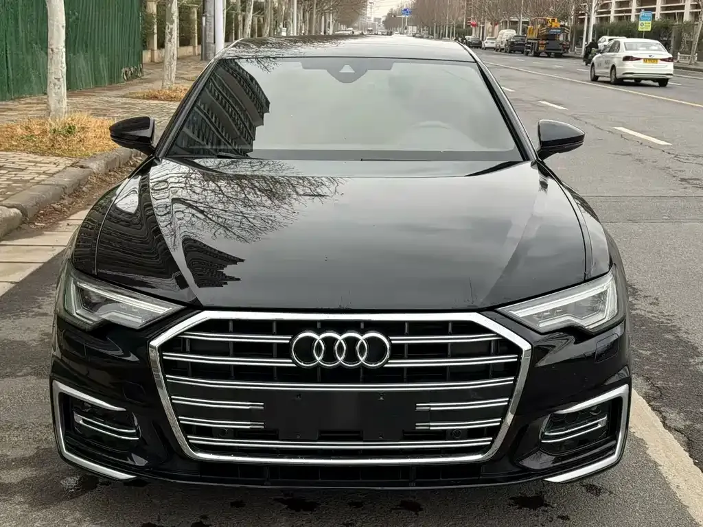 Audi A6L — фото 9