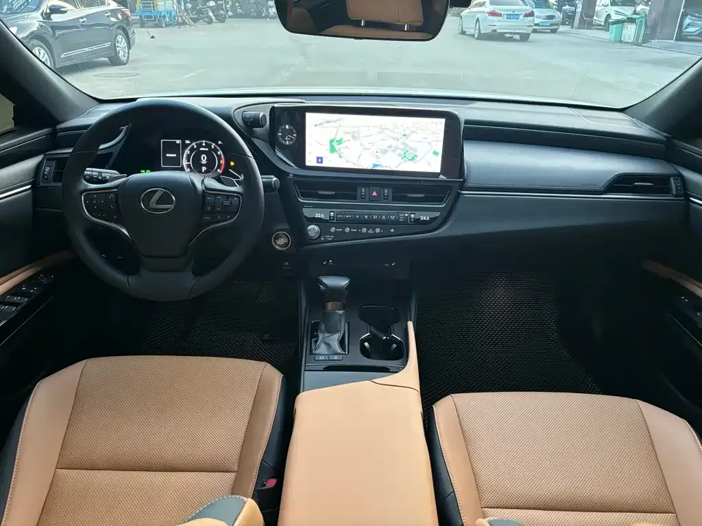 Lexus ES 2023 из CN, фото 8