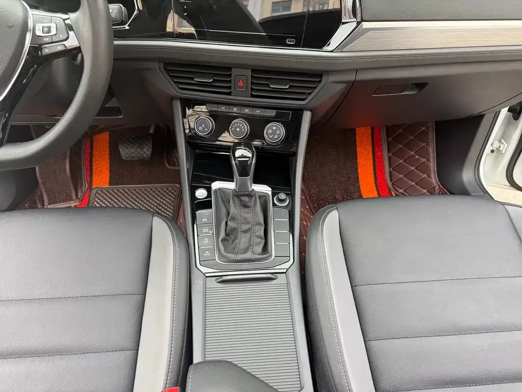 Volkswagen Sagitar 2021 из CN, фото 8