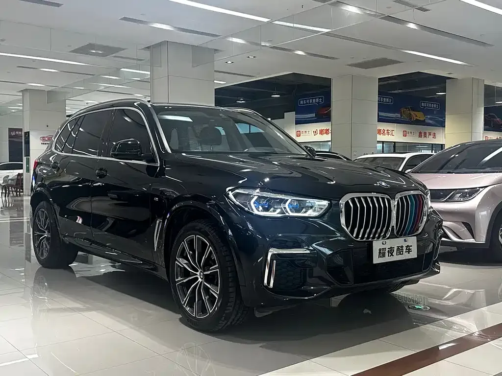 BMW X5 — фото 9