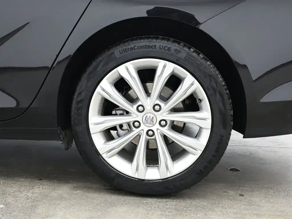 Buick Regal — фото 8