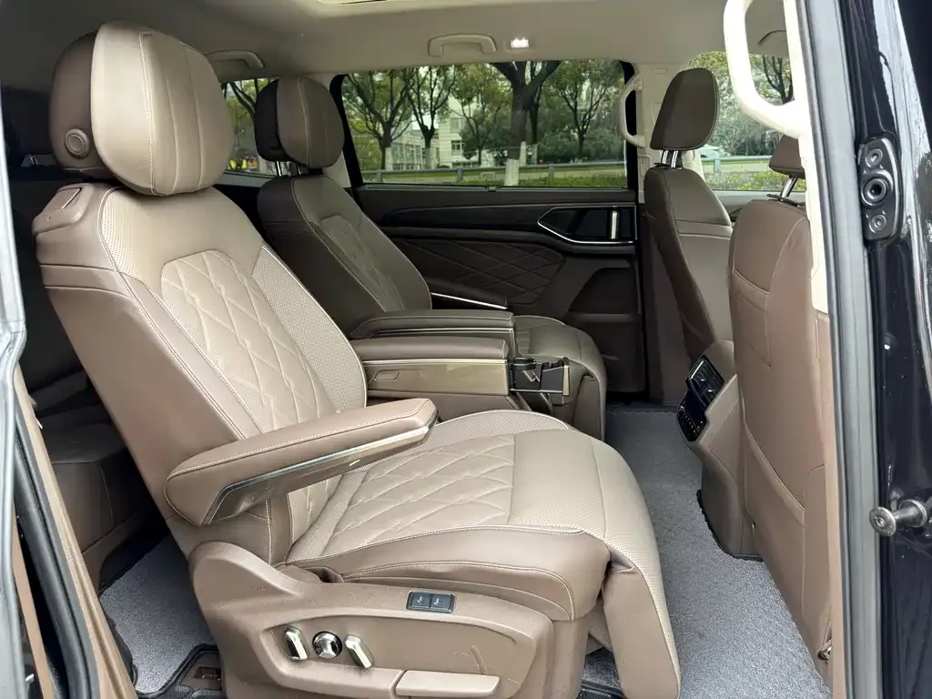 Volkswagen Viloran 2025 из CN, фото 2