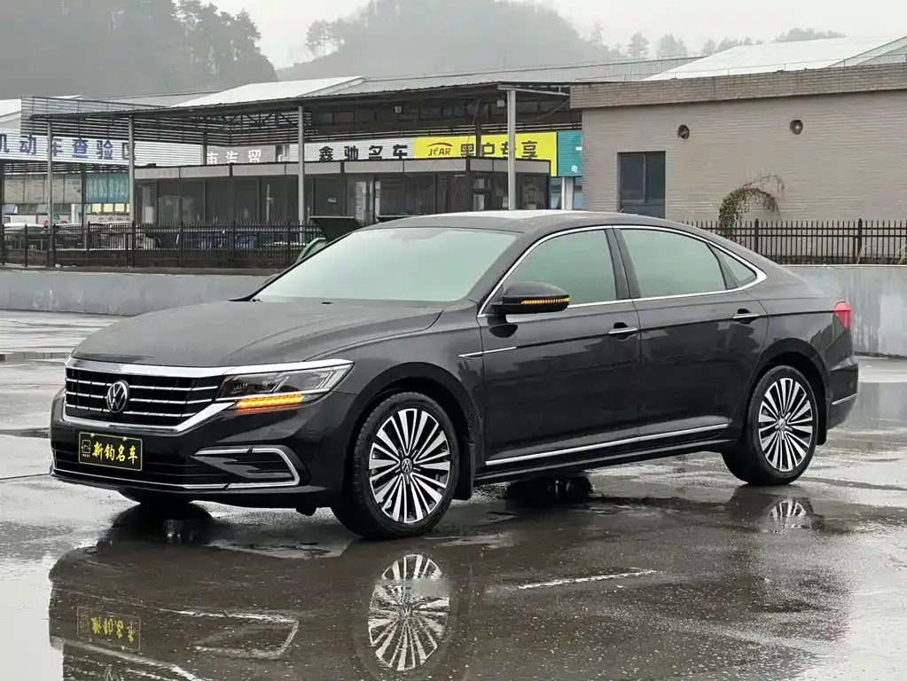Volkswagen Passat 2021 из CN, фото 1