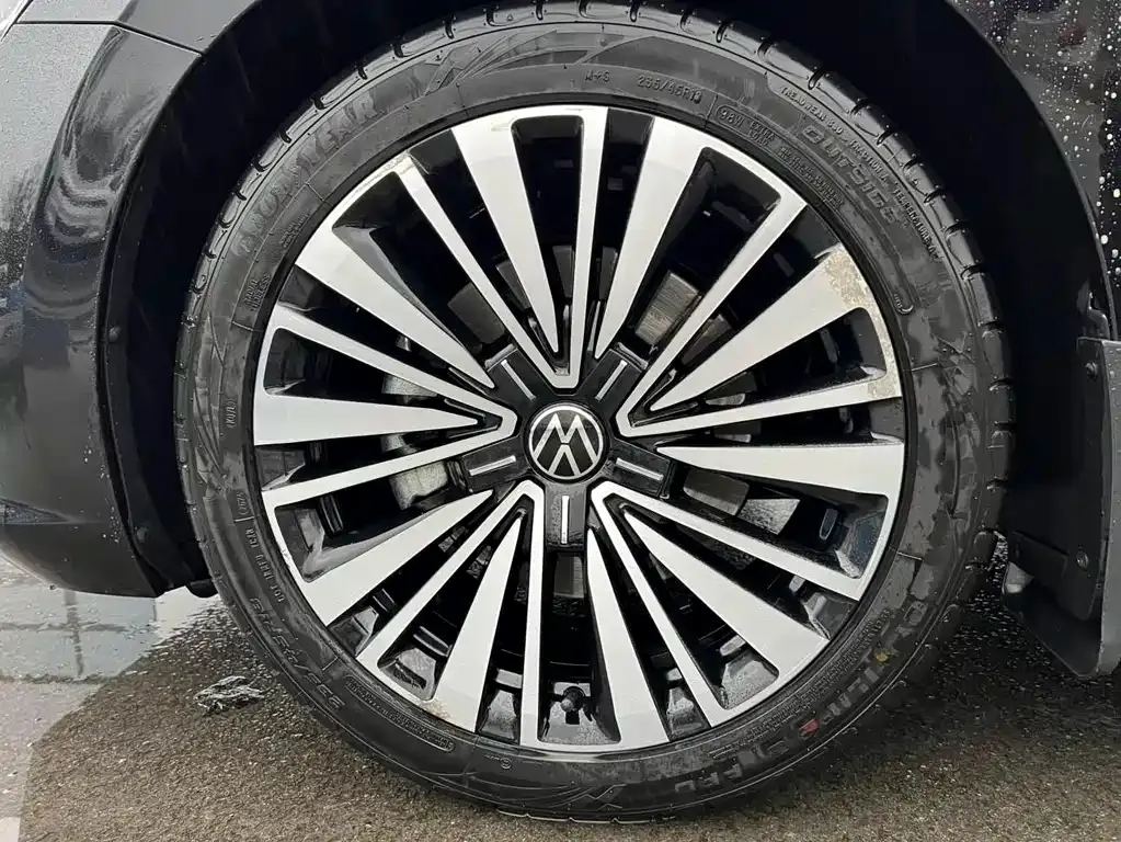 Volkswagen Passat 2021 из CN, фото 10