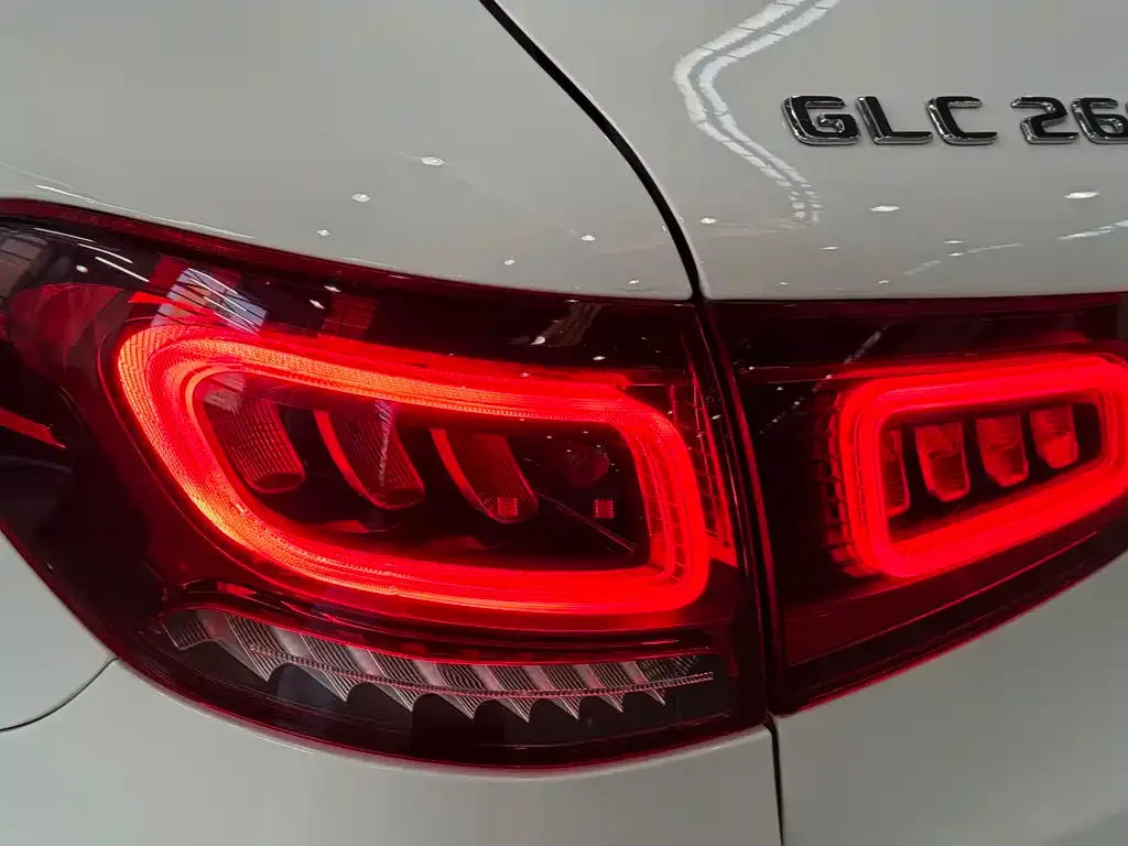Mercedes-Benz GLC — фото 5