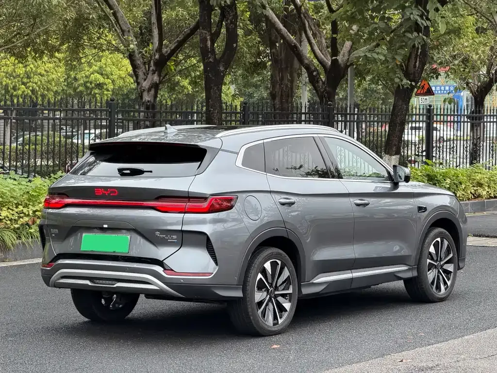 BYD PLUS New Energy — фото 4