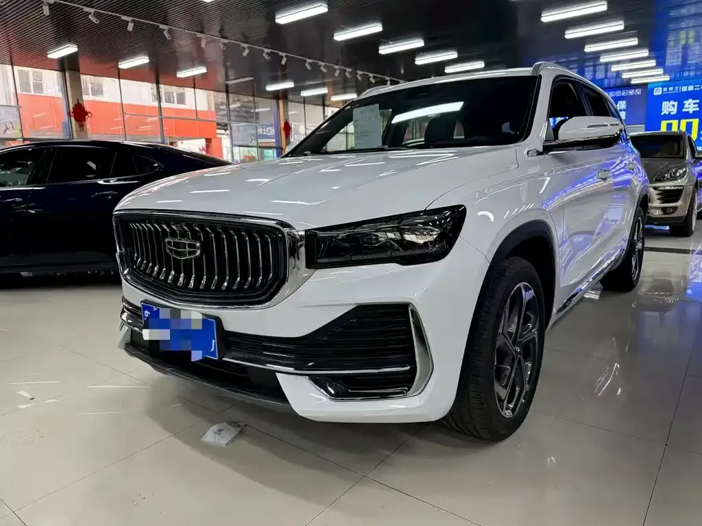 Geely Xingyue L — фото 1