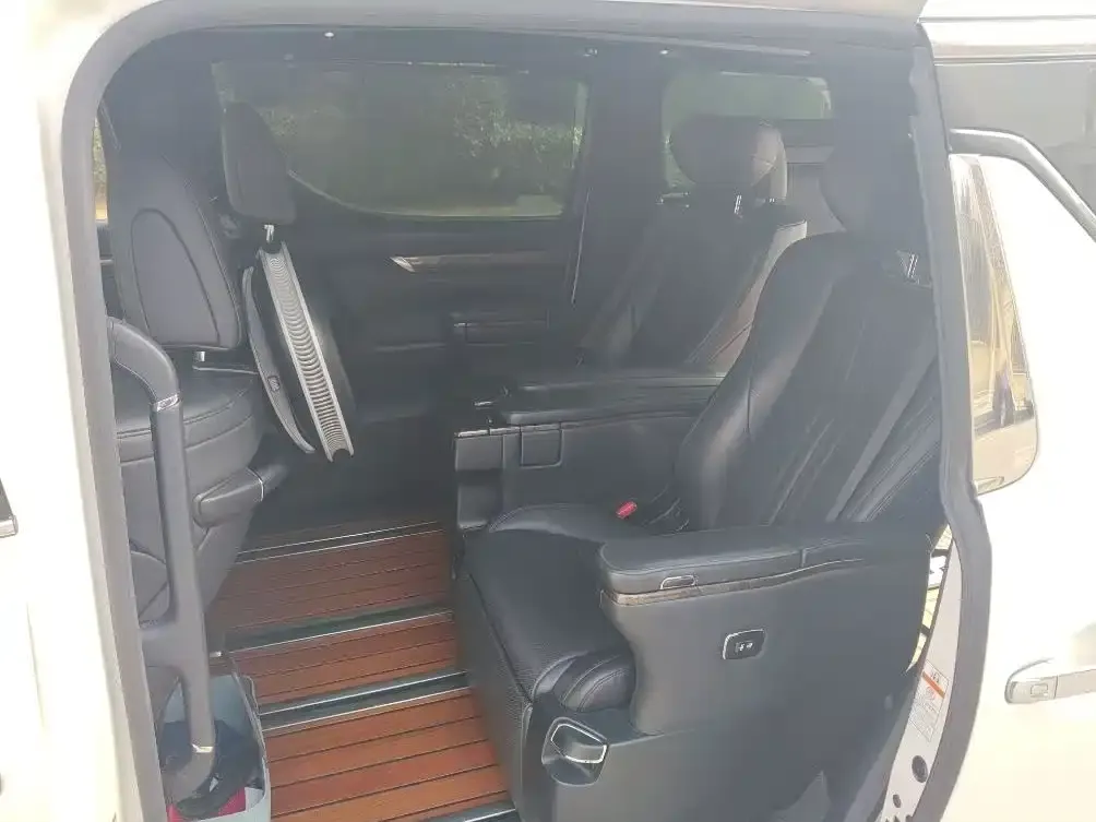 Toyota Vellfire 2021 из CN, фото 5