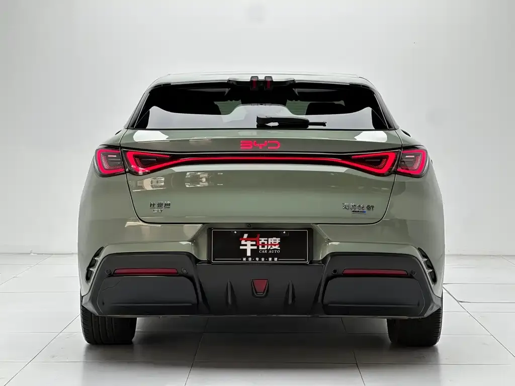 BYD Seal 06GT — фото 3