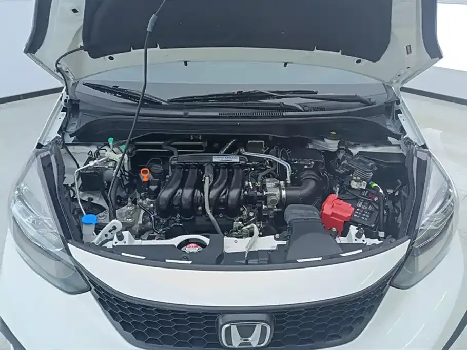 Honda Fit — фото 10
