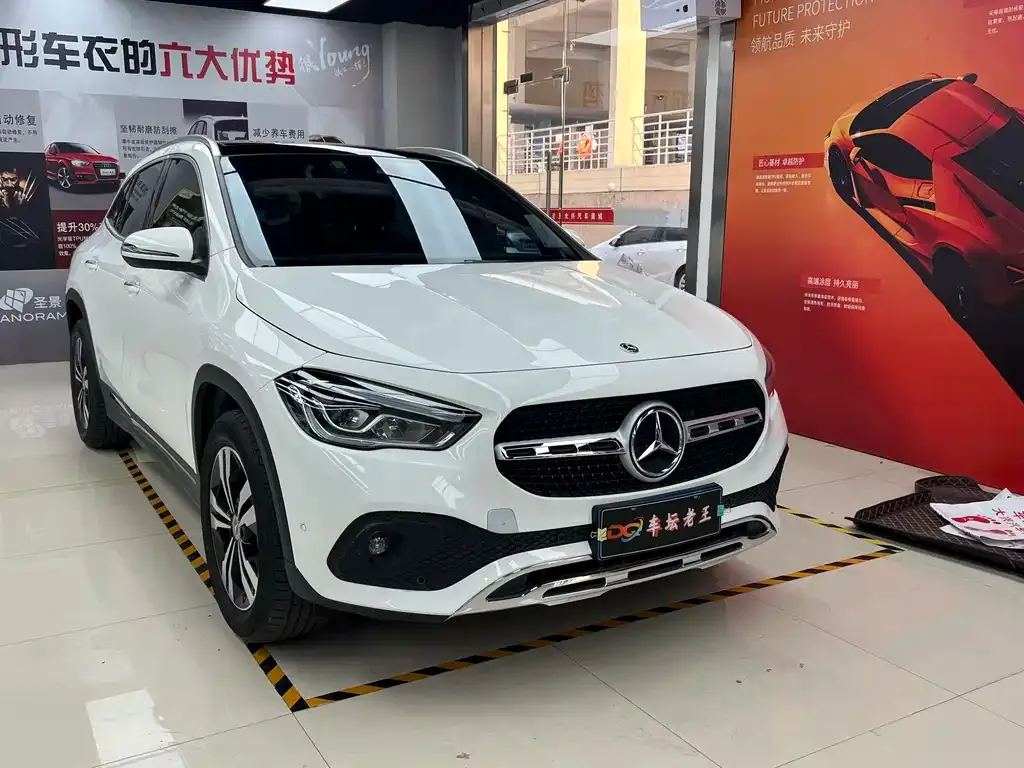 Mercedes-Benz GLA — фото 8