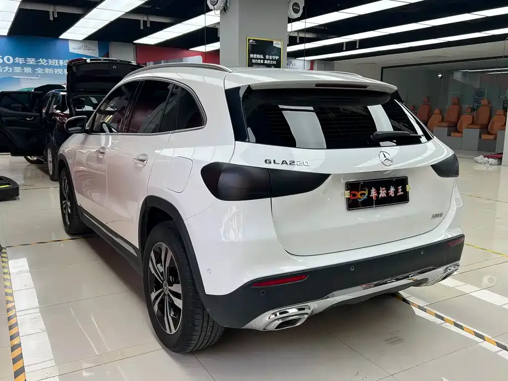 Mercedes-Benz GLA — фото 2