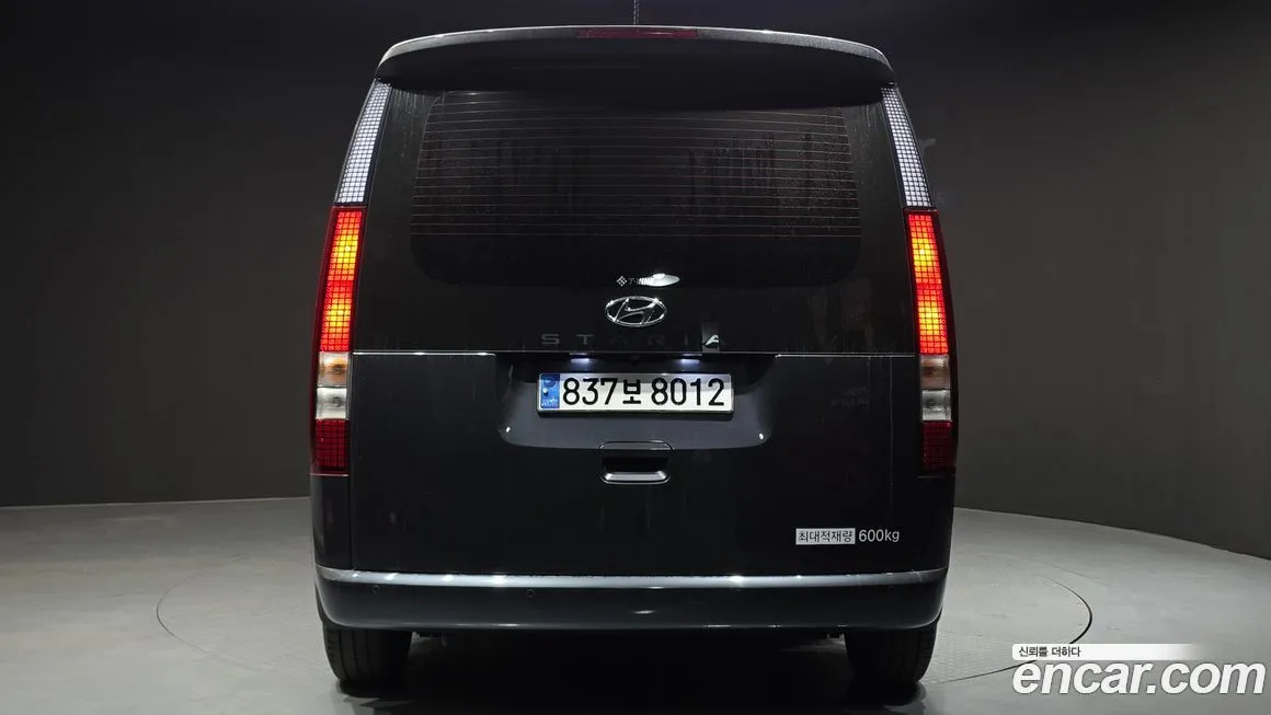 Hyundai Staria — фото 3