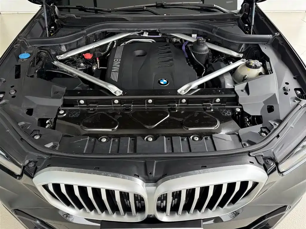 BMW X5 — фото 4