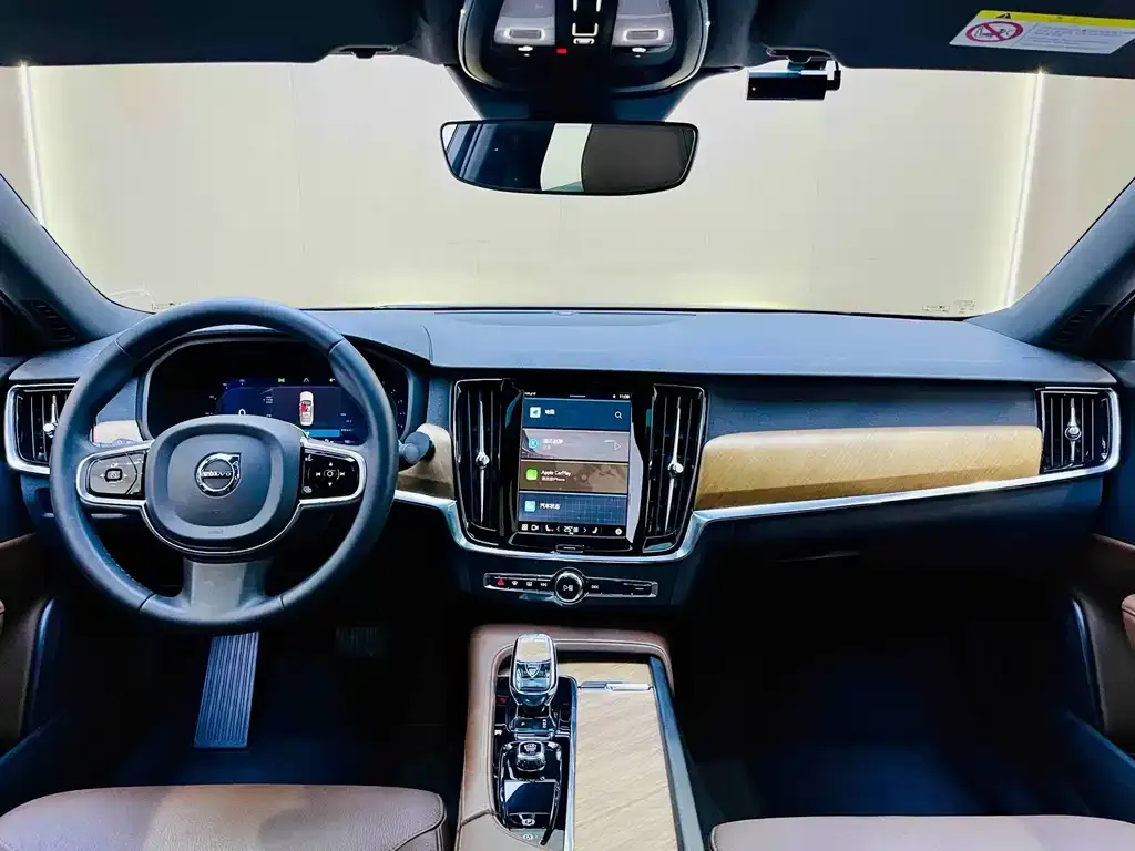 Volvo S90 — фото 4