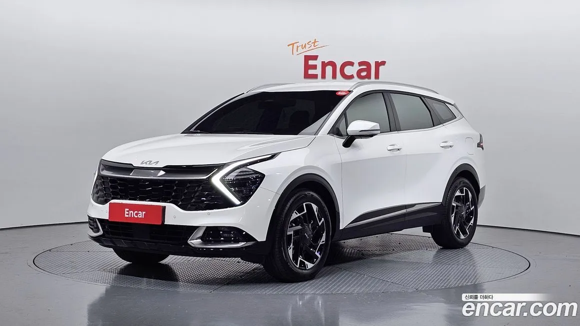 Kia Sportage — фото 1