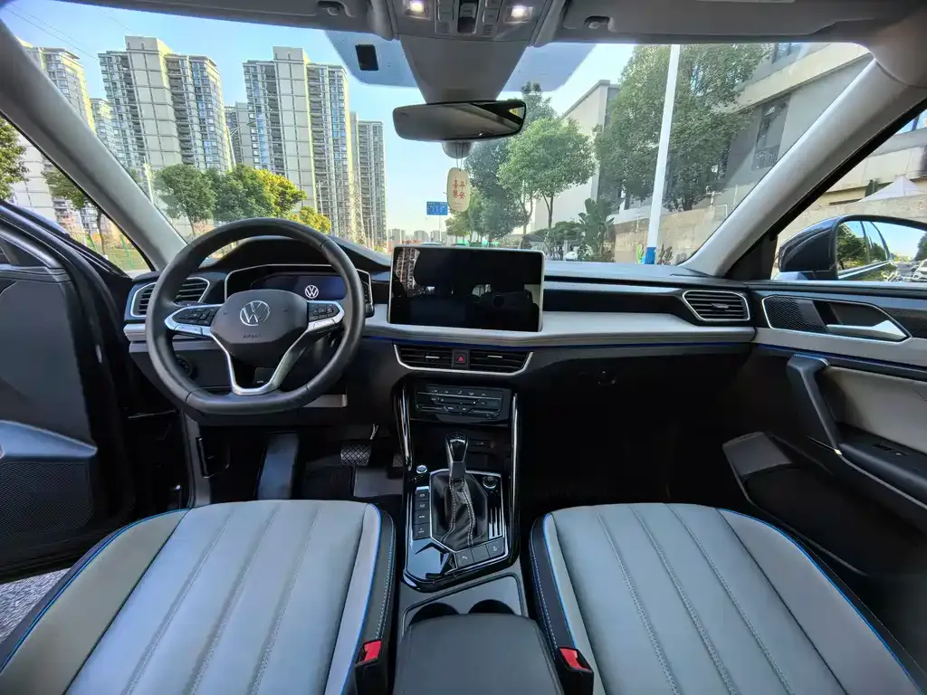 Volkswagen GTE PHEV 2024 из CN, фото 5