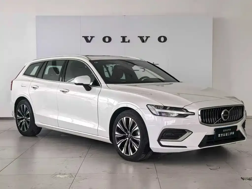 Volvo V60 — фото 4
