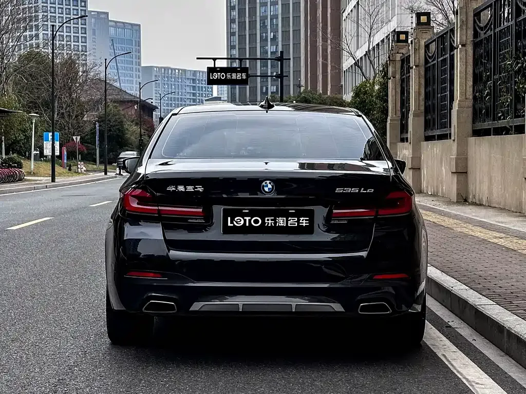 BMW 5 Series New Energy — фото 6