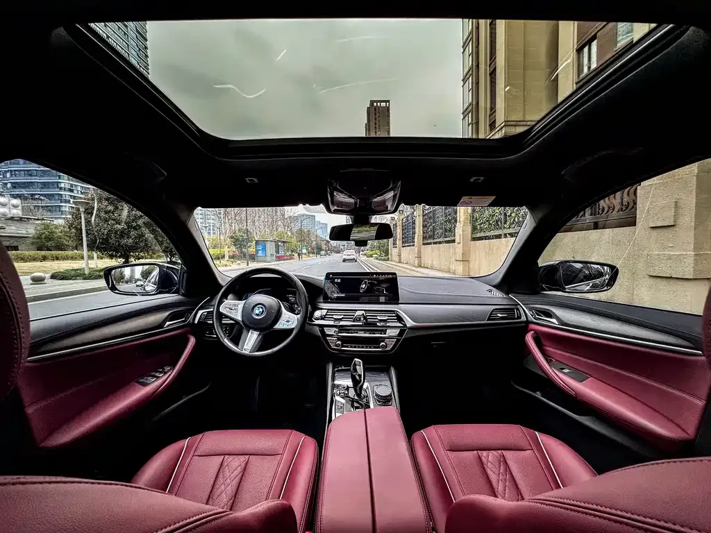 BMW 5 Series New Energy — фото 2