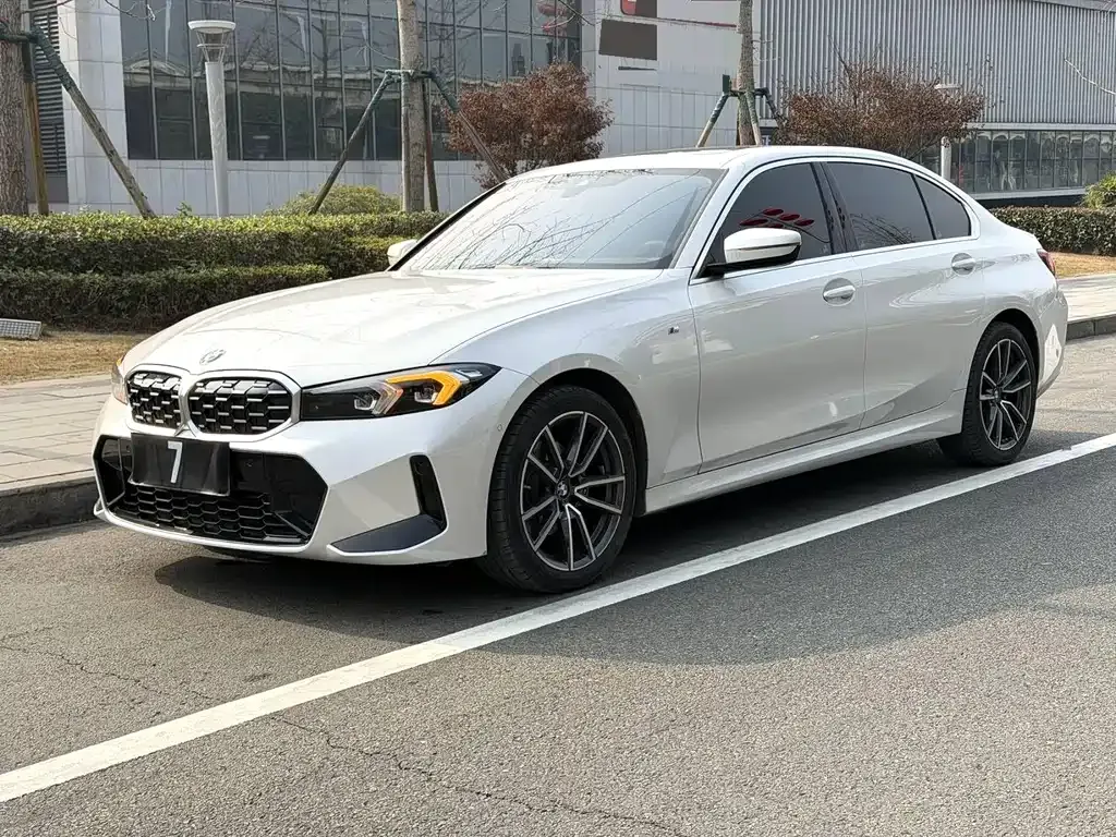 BMW 3 Series — фото 1