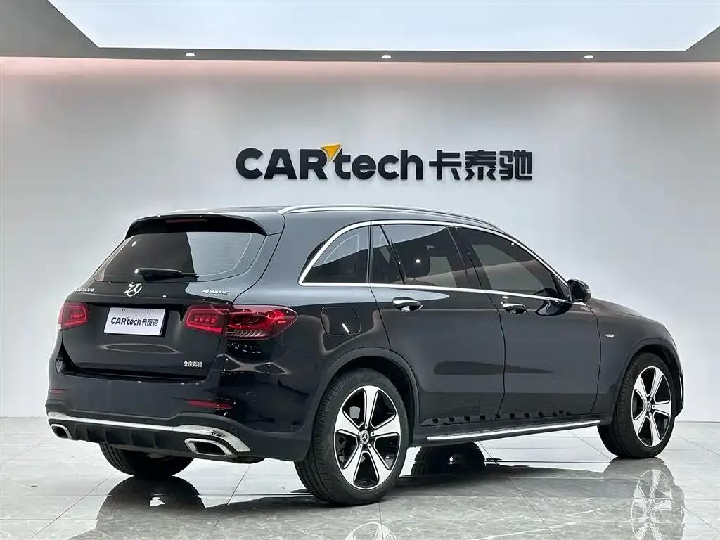 Mercedes-Benz GLC — фото 9