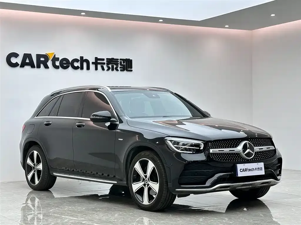 Mercedes-Benz GLC — фото 6
