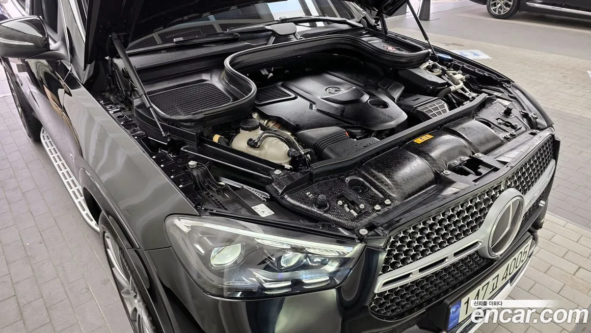 Mercedes-Benz GLE-Class — фото 10