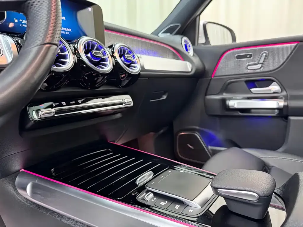 Mercedes-Benz EQB 2022 из CN, фото 6