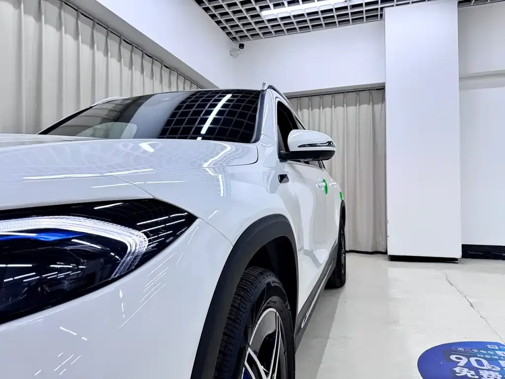 Mercedes-Benz EQB 2022 из CN, фото 7