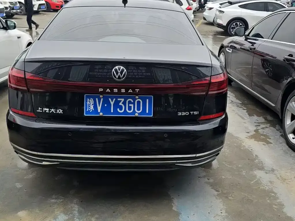 Volkswagen Passat — фото 3