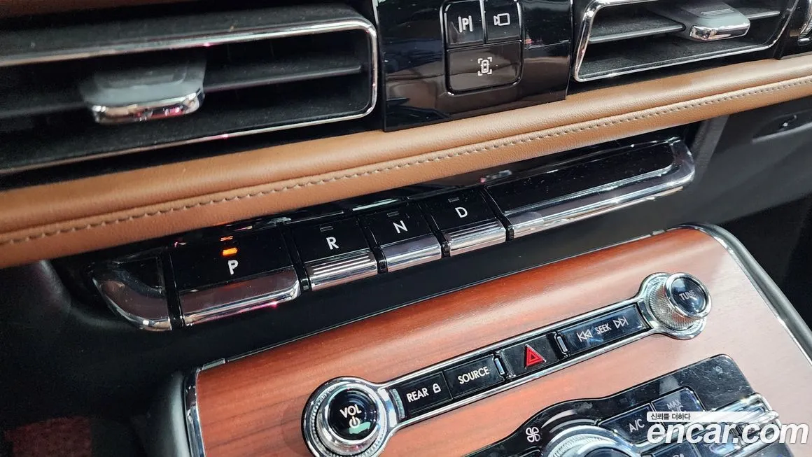 Lincoln Aviator 2023 из KR, фото 10