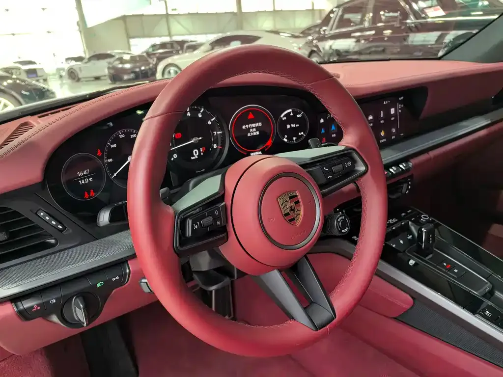 Porsche 911 2023 из CN, фото 3