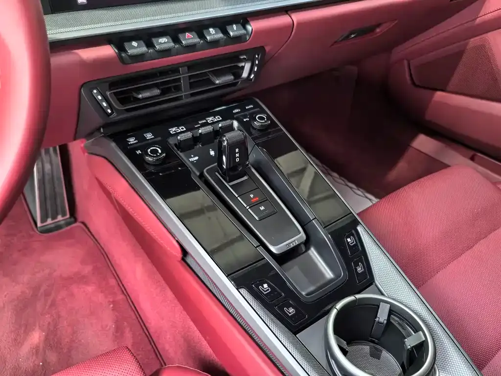 Porsche 911 2023 из CN, фото 10