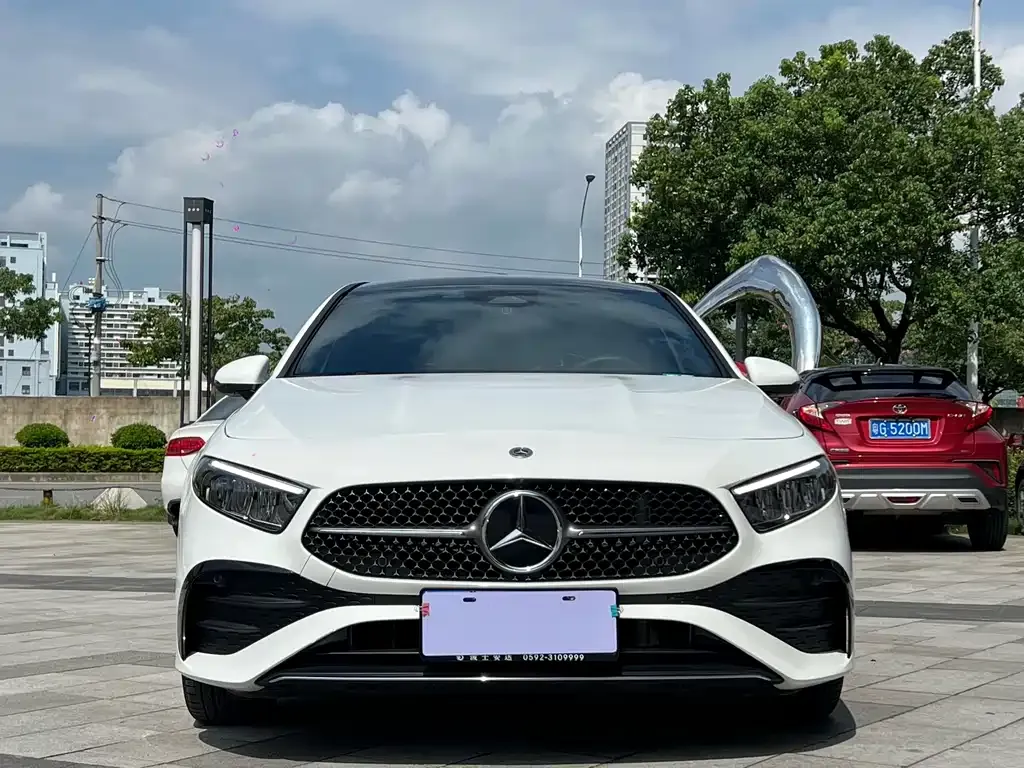 Mercedes-Benz A-Class — фото 4