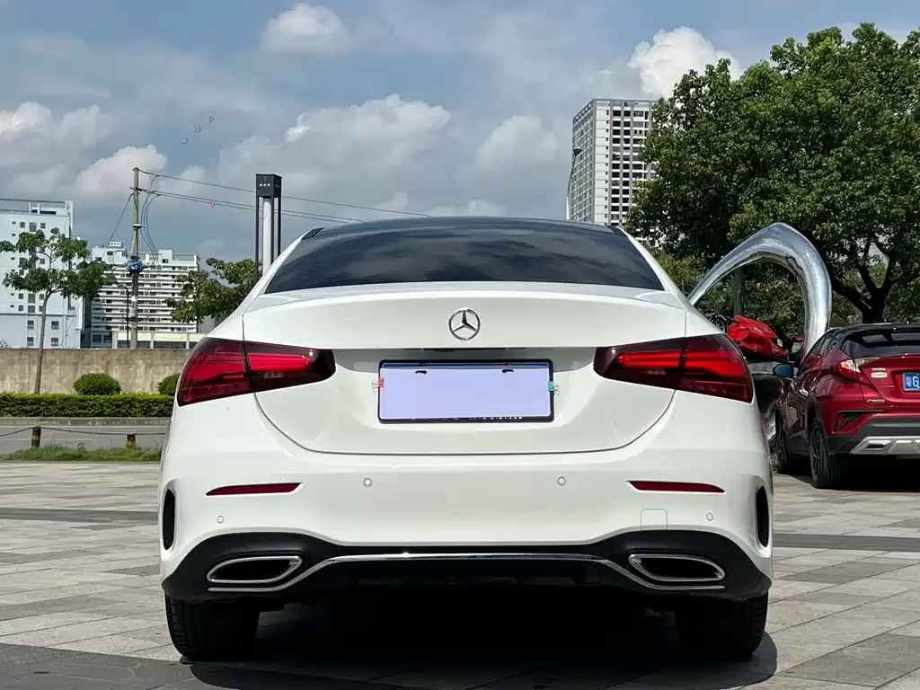 Mercedes-Benz A-Class — фото 10