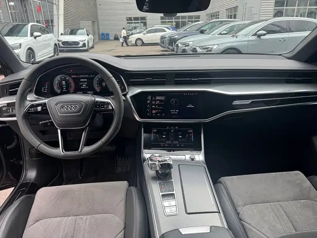 Audi A6L — фото 3