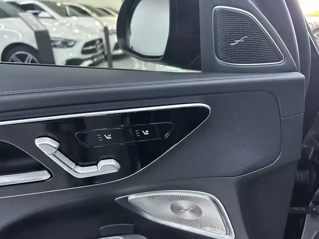 Mercedes-Benz C-Class 2023 из CN, фото 2