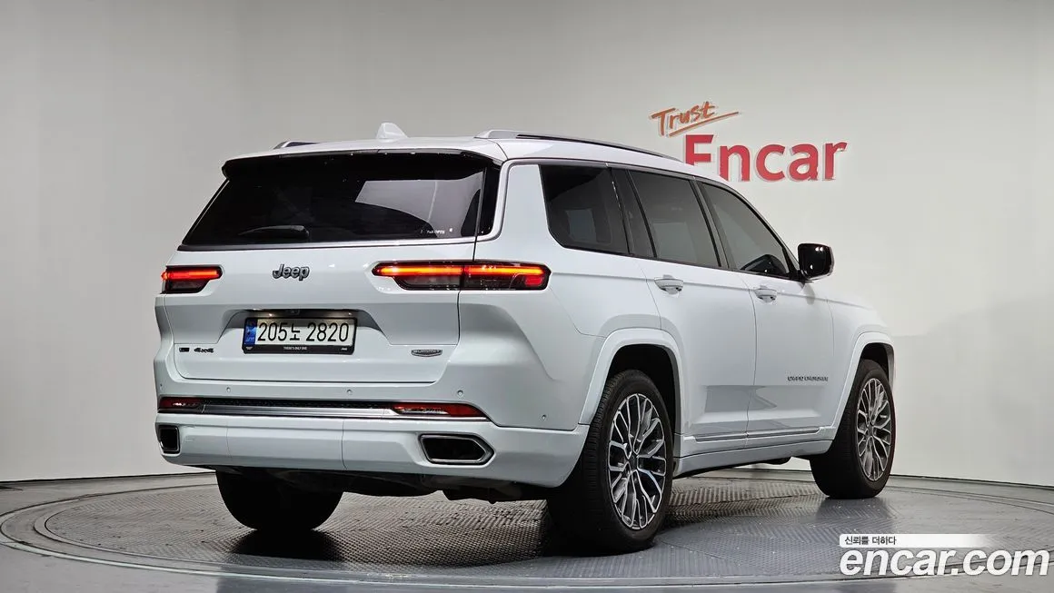 Jeep Cherokee 2023 из KR, фото 7