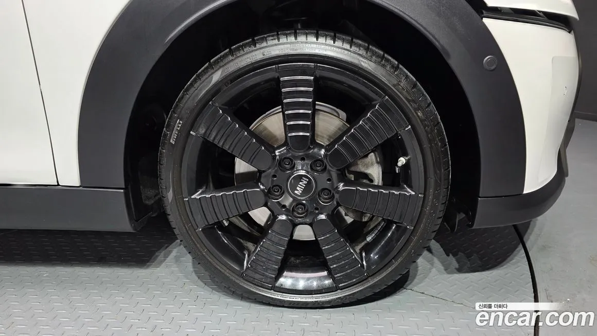 Mini Cooper 2023 из KR, фото 10