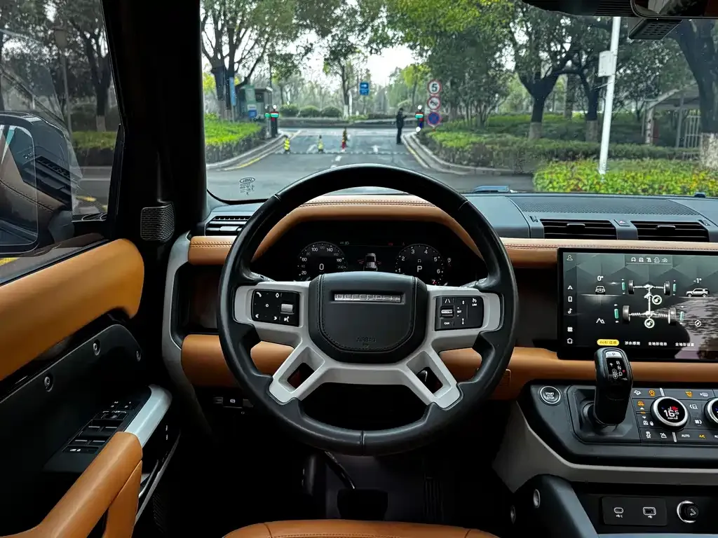 Land Rover Defender — фото 3