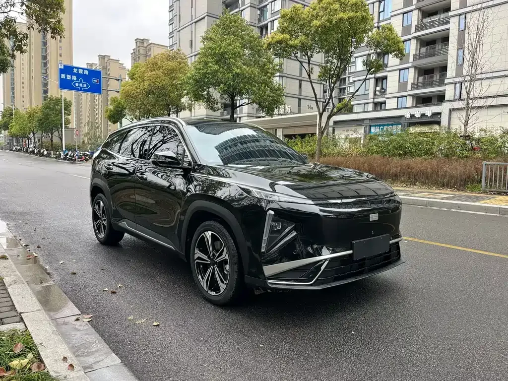 Geely Galaxy L7 — фото 8