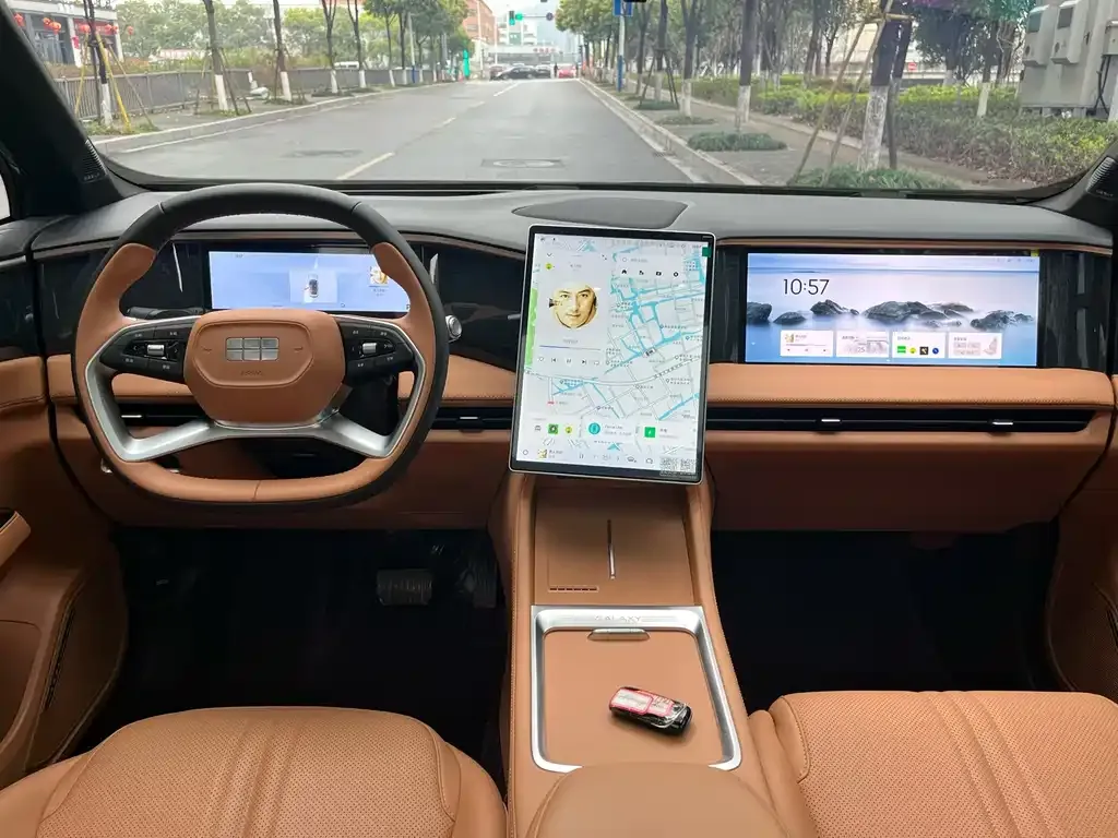 Geely Galaxy L7 — фото 4