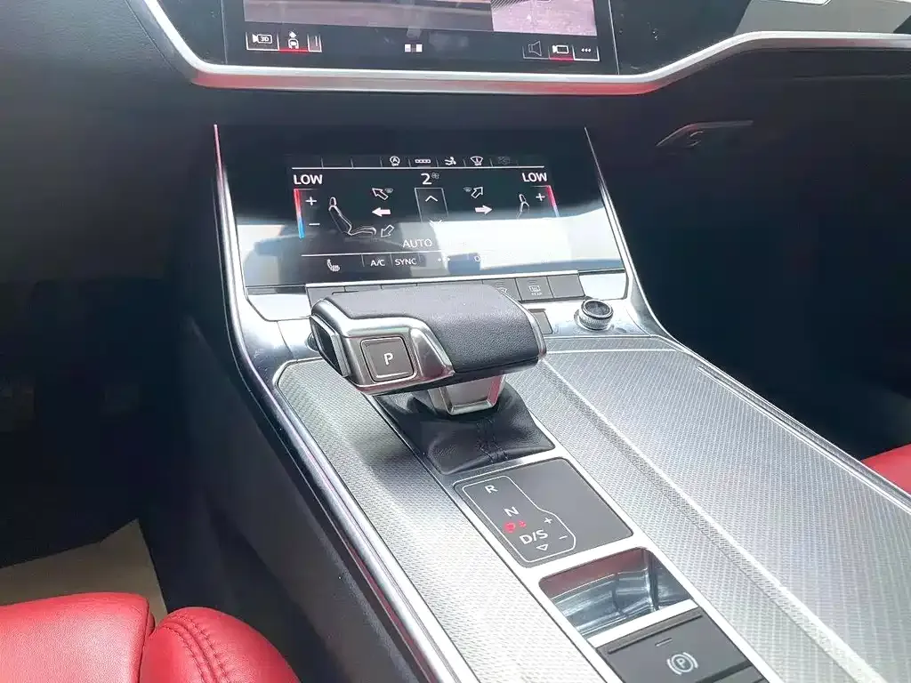 Audi A7 — фото 7