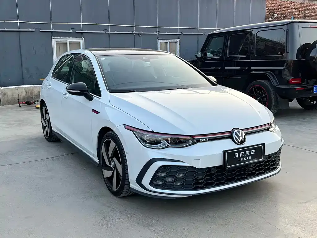 Volkswagen Golf GTI — фото 4