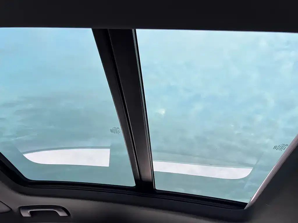 Audi A4L 2024 из CN, фото 4