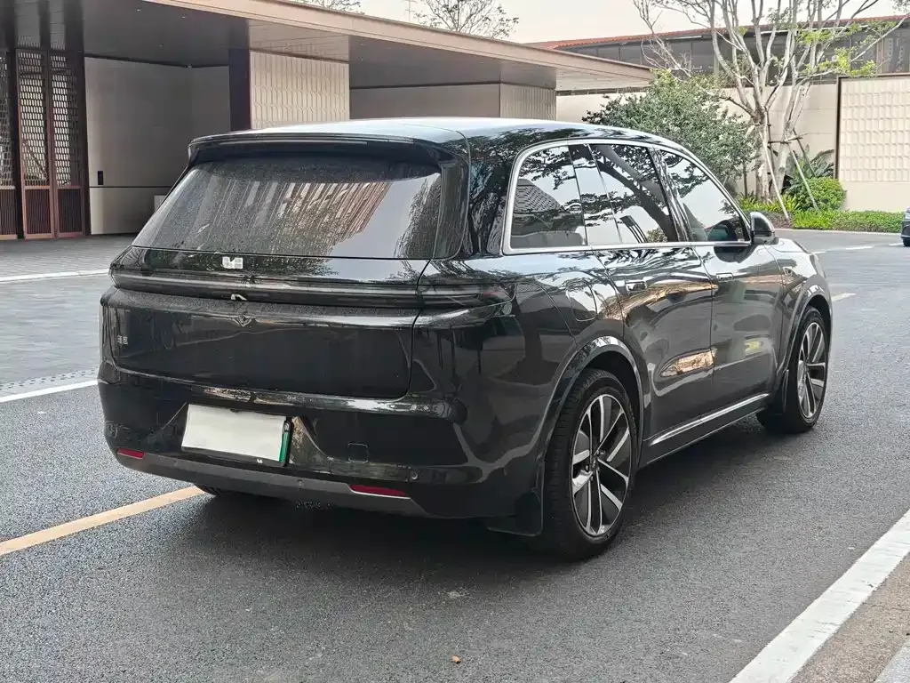 Li Auto L8 2024 из CN, фото 8