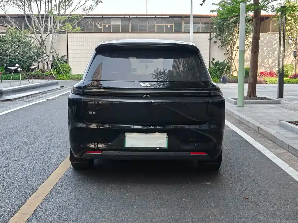 Li Auto L8 2024 из CN, фото 6